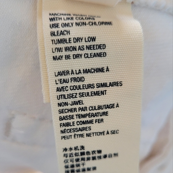 Free People We the Free White Denim Distressed Jean Mini Skirt button fly Sz 26 - Picture 8 of 9